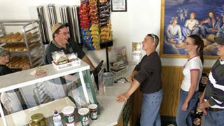 Silver Mine Subs a franchise opportunity from Franchise Genius