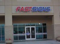 Fastsigns a franchise opportunity from Franchise Genius