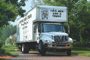 Two Men and a Truck a franchise opportunity from Franchise Genius