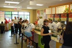 Salad Creations a franchise opportunity from Franchise Genius